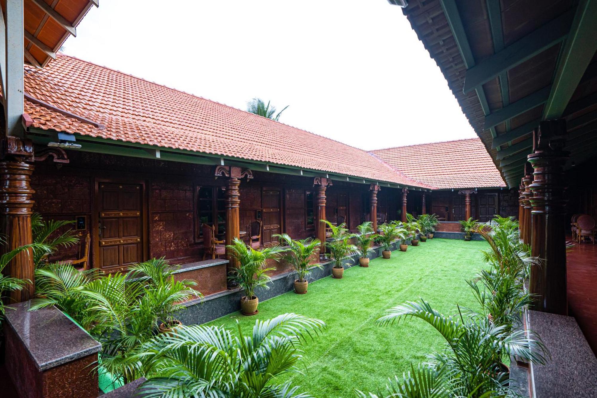 Tropical Villages Chāmundi Kültér fotó