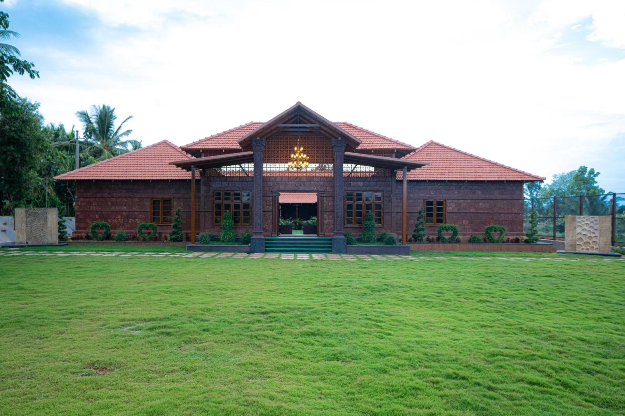 Tropical Villages Chāmundi Kültér fotó